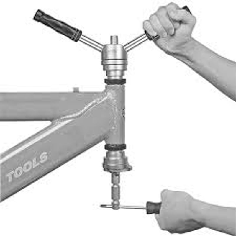 Super B TB-1935 Styrelager Presse